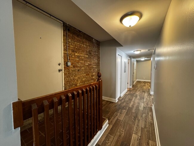 5001 N Sawyer Ave in Chicago, IL - Building Photo - Building Photo