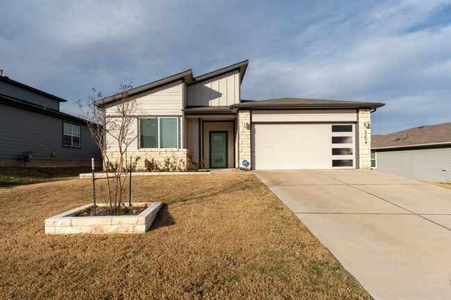 property at 3204 Egan Dr