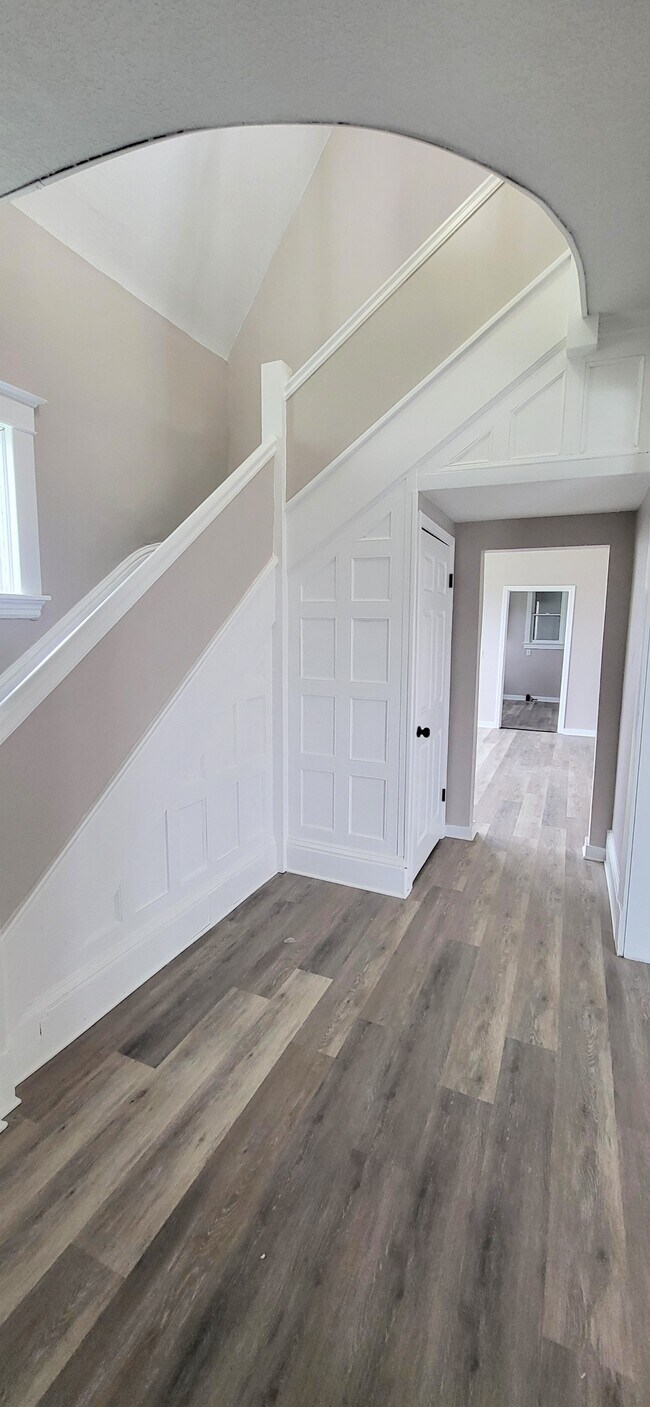 1326 E Pontiac St in Fort Wayne, IN - Building Photo - Building Photo