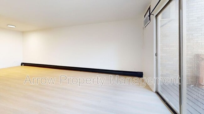 215 E Arbor Ave in Bismarck, ND - Building Photo - Building Photo