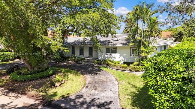 1441 Agua Ave in Coral Gables, FL - Building Photo - Building Photo
