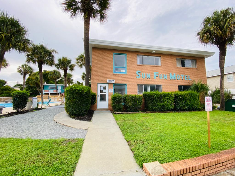 2303 Withers Dr in Myrtle Beach, SC - Building Photo