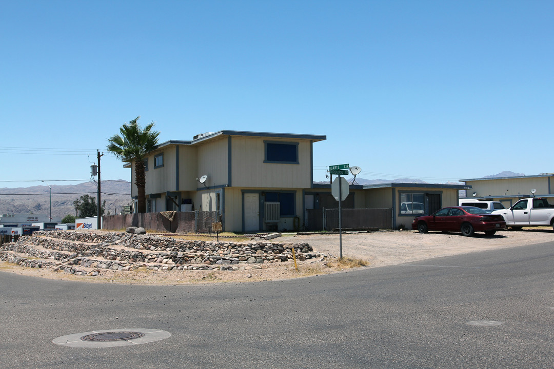 1641 Turquoise Rd in Bullhead City, AZ - Building Photo