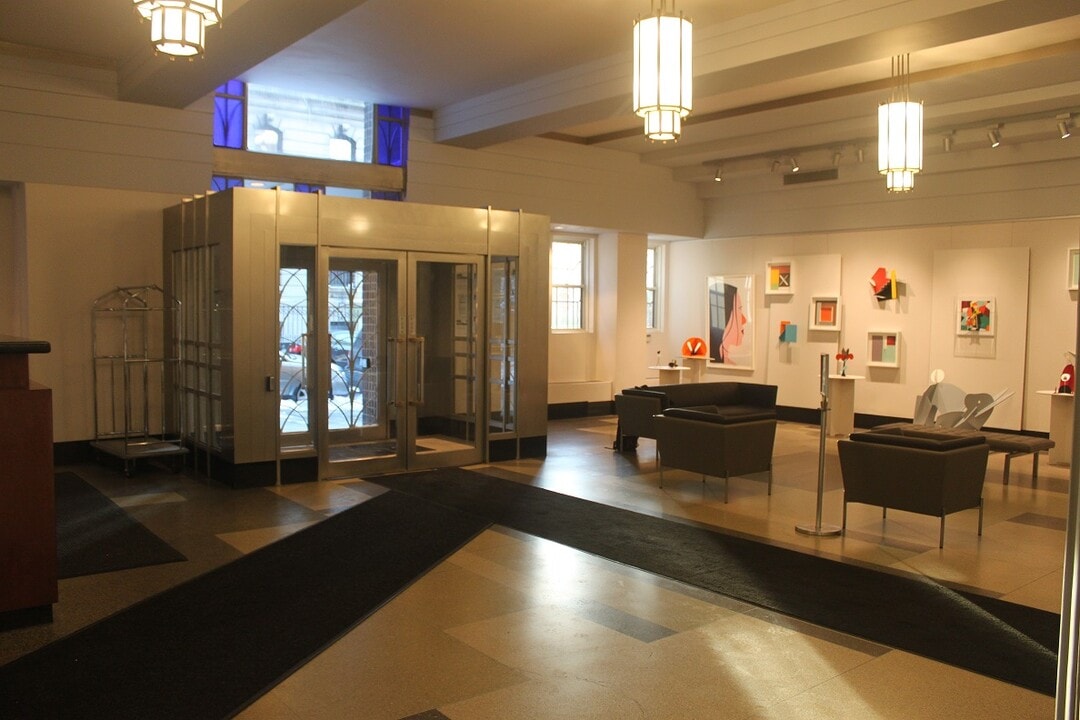 310 Riverside Dr, Unit 407 in New York, NY - Building Photo