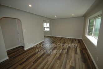 8529-8583 83 Ave NW in Edmonton, AB - Building Photo - Building Photo