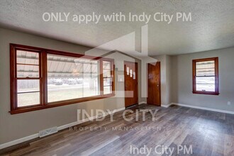 1336 N Glen Arm Rd in Indianapolis, IN - Building Photo - Building Photo