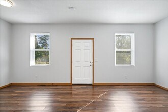 9656 Spur Line Ct in Terre Haute, IN - Building Photo - Building Photo