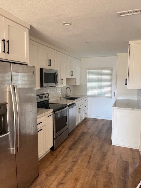 5716 Ferber St in San Diego, CA - Building Photo - Building Photo