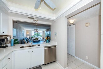 6219 PALMA Blvd in St. Petersburg, FL - Building Photo - Building Photo