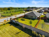 Covey Homes Azle in Azle, TX - Foto de edificio - Building Photo