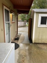 23131 10th Ave S in Des Moines, WA - Building Photo - Building Photo