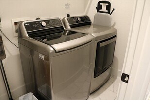 4714 Fisk St in Houston, TX - Building Photo