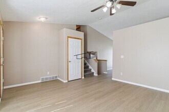 4935 S 3975 W in Roy, UT - Building Photo - Building Photo