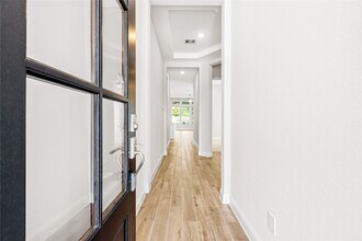 15302 Spanish Ranchos Wy in Cypress, TX - Building Photo - Building Photo