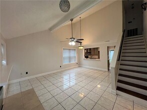 2010 Snowbird Dr in Harvey, LA - Building Photo - Building Photo