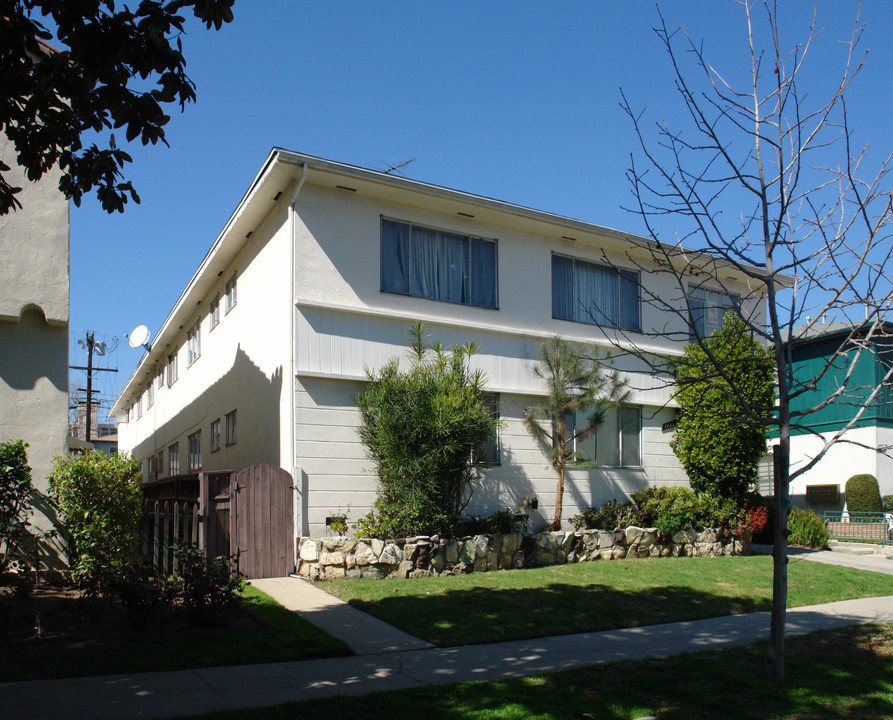 1125 S Cardiff Ave in Los Angeles, CA - Building Photo