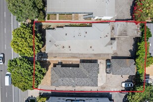 11856 Venice Blvd in Los Angeles, CA - Building Photo