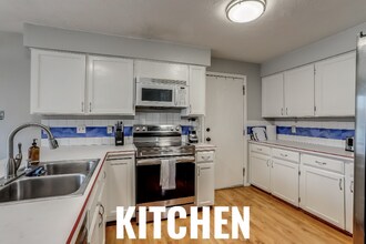 3149 Oak Cir N in Broomfield, CO - Building Photo - Building Photo