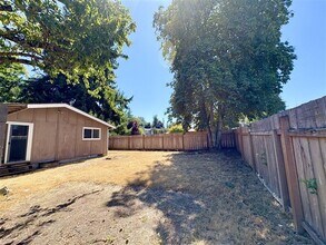3702 N Villard St in Tacoma, WA - Building Photo - Building Photo
