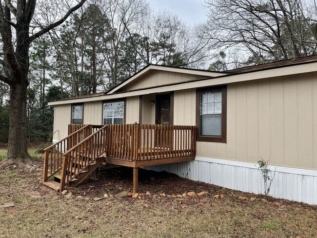 property at 1749 N Lake Dr