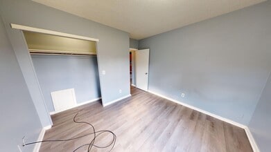 230 W 3rd St in Mansfield, OH - Building Photo - Building Photo