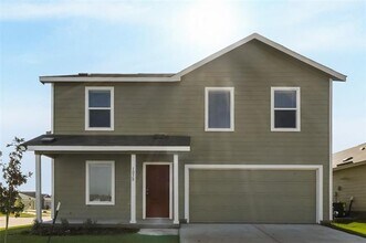 1032 Sugarberry St in Princeton, TX - Building Photo - Building Photo