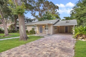 13 Oak St in St. Augustine, FL - Building Photo - Building Photo