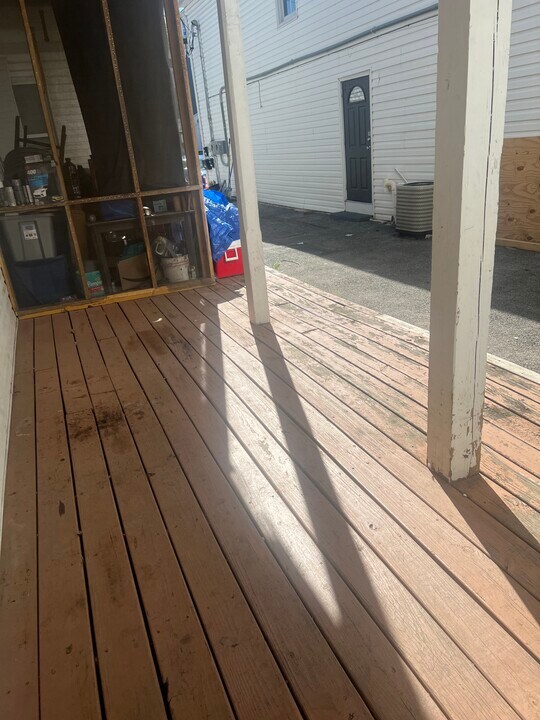 122 E Chestnut St, Unit Rear in Hanover, PA - Building Photo