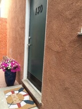 130 Gull St in Manhattan Beach, CA - Building Photo - Building Photo