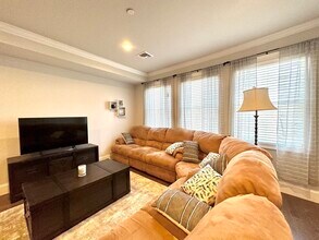 371 Main St in Woburn, MA - Building Photo - Building Photo