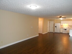 82 Richard Ave in South Bloomfield, OH - Building Photo - Building Photo