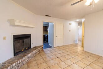 2913 S Bandera Dr in Wichita Falls, TX - Building Photo - Building Photo