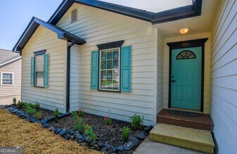 515 Allens Landing Ct in Lawrenceville, GA - Building Photo - Building Photo