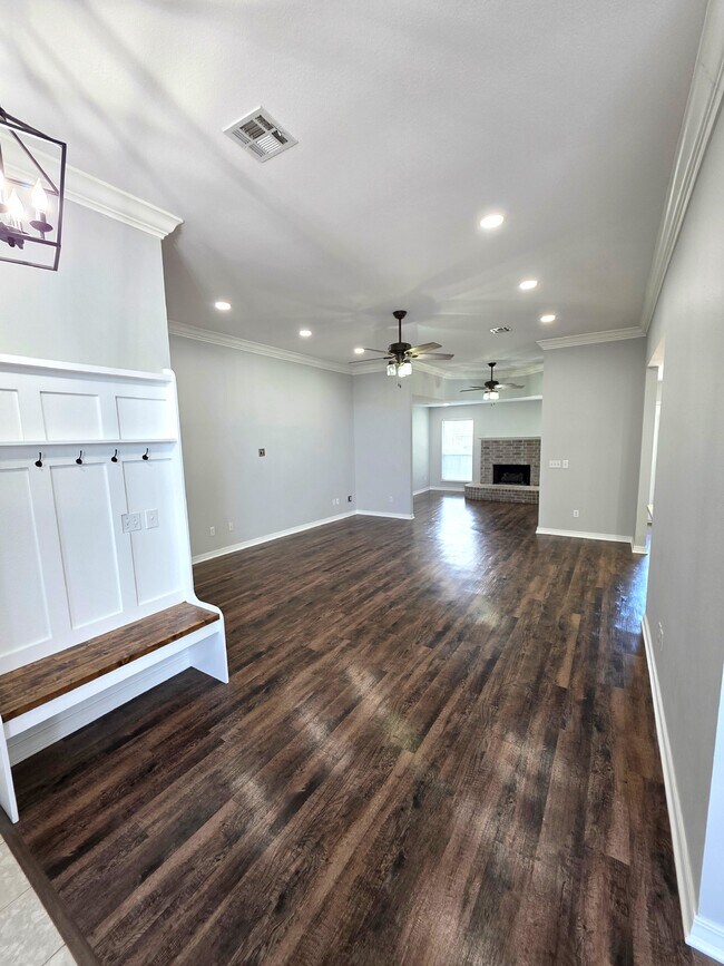 2707 SE 6th St in Bentonville, AR - Building Photo - Building Photo