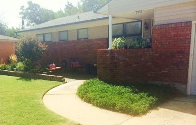 3036 NW 71st St in Oklahoma City, OK - Building Photo - Building Photo