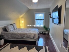 90A Dexter Ave, Unit A in Watertown, MA - Building Photo