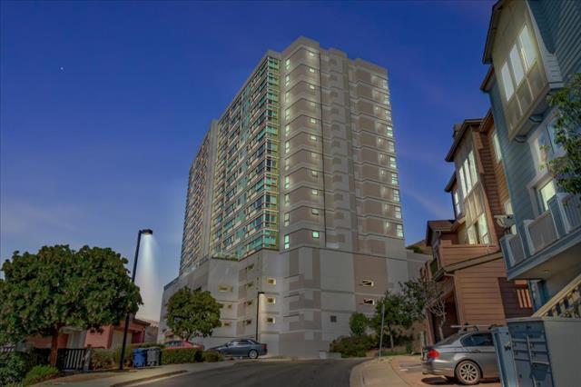 property at 1 Mandalay Pl