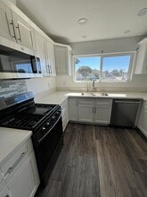 2001 Falkner Pl in Oxnard, CA - Building Photo - Building Photo