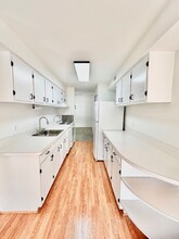 405 Christopher Ave in Gaithersburg, MD - Building Photo - Building Photo