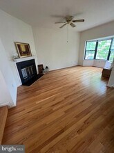 13630 Wildflower Ln in Clifton, VA - Building Photo - Building Photo