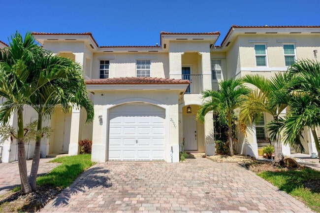 20750 SW 79th Pl in Cutler Bay, FL - Building Photo - Building Photo