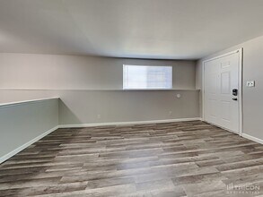 331 San Marino Ave in Vallejo, CA - Building Photo - Building Photo