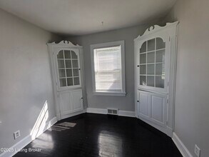 4320 Norbourne Blvd in Louisville, KY - Building Photo - Building Photo