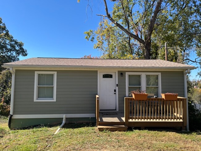 property at 32 Pine Grove Ave