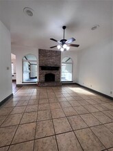 4113 Scotland Dr in Grand Prairie, TX - Building Photo - Building Photo