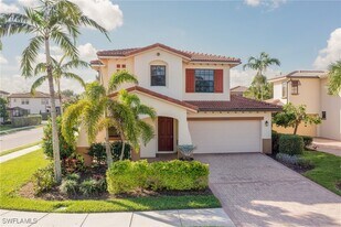 1224 Manado Dr in Naples, FL - Building Photo