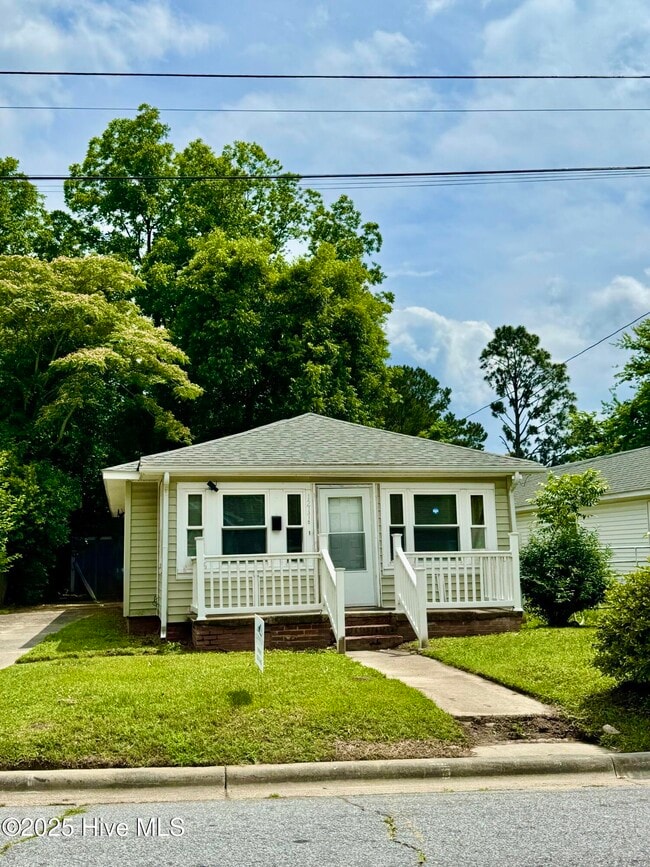 1217 Fleming St