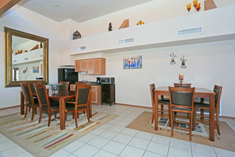 Silver Cliffs Apartments in Bullhead City, AZ - Building Photo - Interior Photo