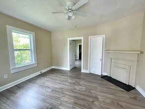 203 Morrison St in Gallatin, TN - Building Photo - Building Photo