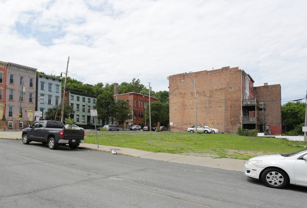 191 N Pearl St in Albany, NY - Building Photo